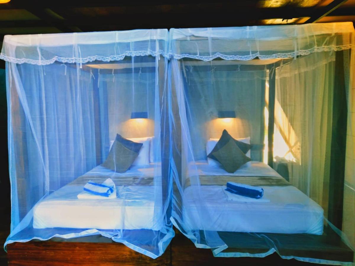 Kottawatta River Bank Resort 우다왈라웨 외부 사진