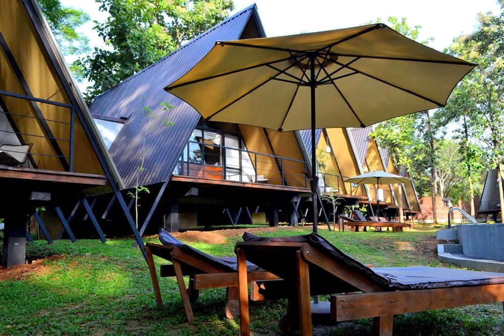 Kottawatta River Bank Resort 우다왈라웨 외부 사진
