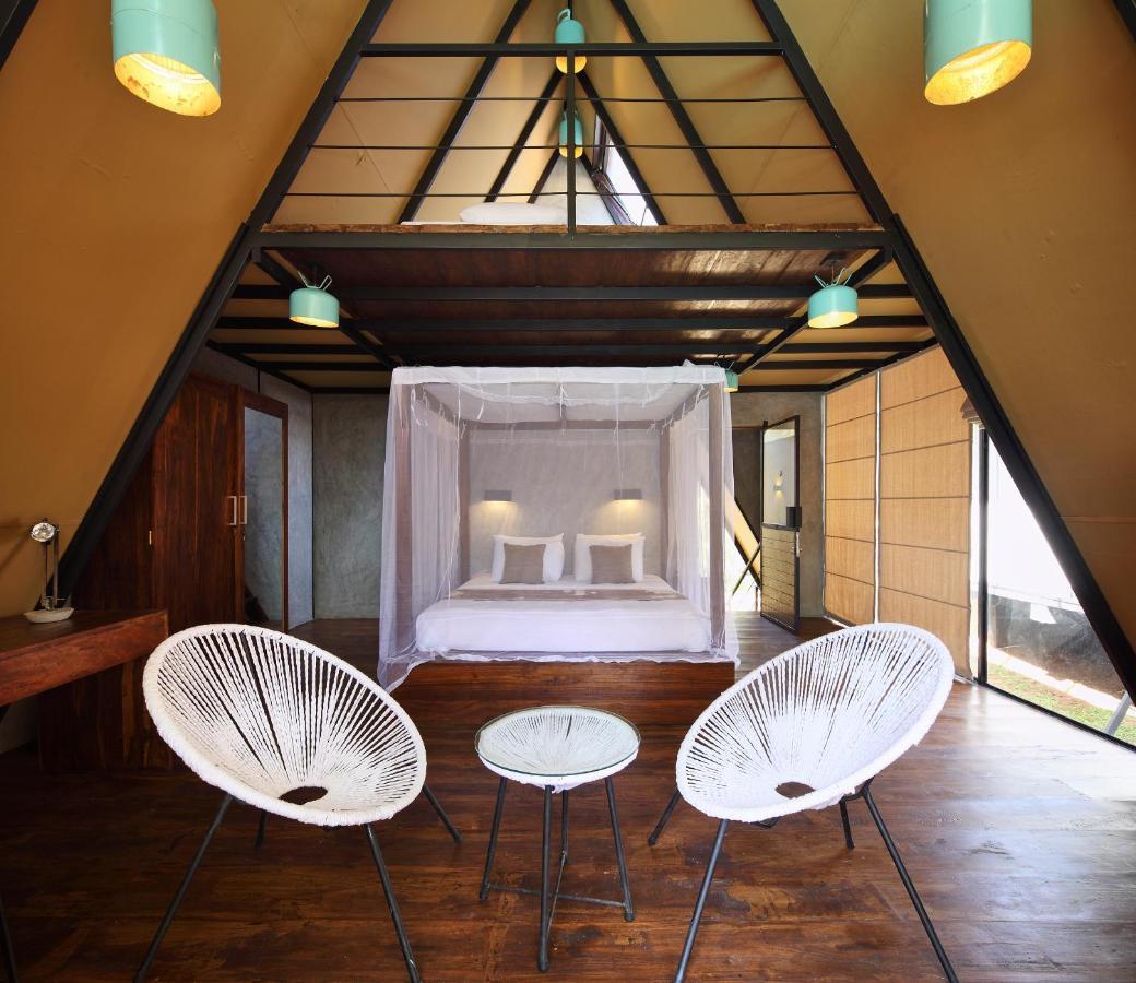Kottawatta River Bank Resort 우다왈라웨 외부 사진